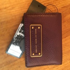 Burgundy/maroon  Marc Jacobs small wallet